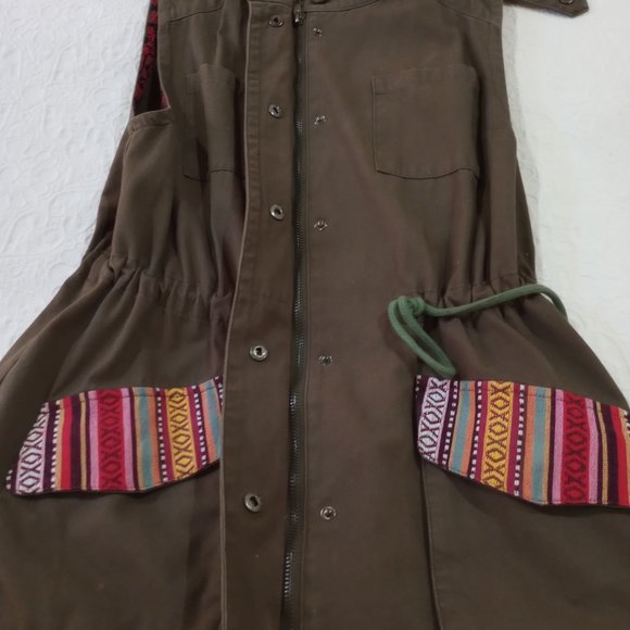 Army Green Vest in size SM - Picture 2 of 13